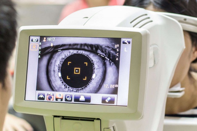 Studiu: Scanarea retiniană, o metodă de a detecta boala Alzheimer