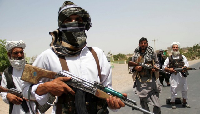 Uniunea Europeană şi SUA cer talibanilor să pună capăt ofensivei militare în Afganistan