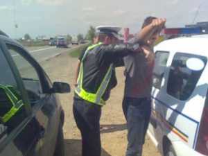 DEPISTAT de mai multe ori fără PERMIS la VOLAN, ÎNCARCERAT