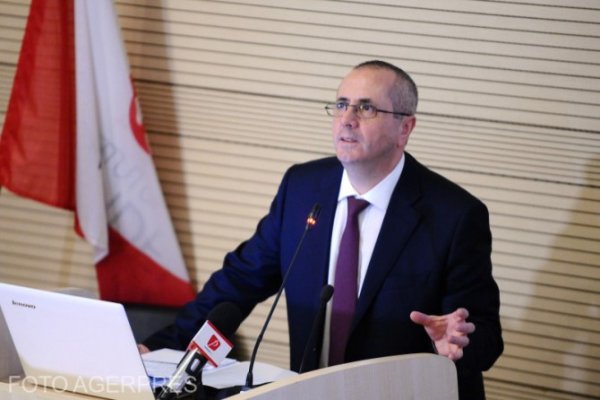 Preşedintele Colegiului Medicilor critică medicii care nu se vaccinează: 'Este imoral şi nedeontologic'