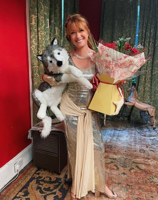 Jane Seymour are un admirator secret. Actrița de 70 de ani nu ar spune ”nu” unei noi relații
