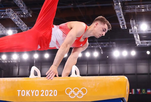 JO 2020 - Gimnastică artistică: Britanicul Max Whitlock, aur olimpic la cal cu mânere