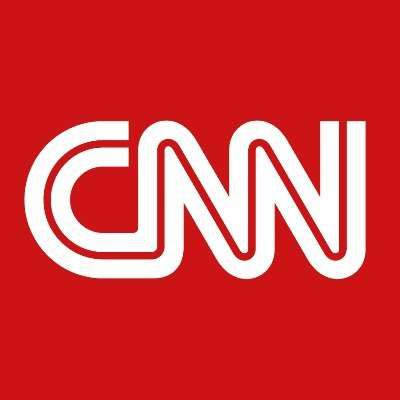 Coronavirus: CNN a concediat trei angajaţi pentru că s-au prezentat la sediul companiei fără să fie vaccinaţi