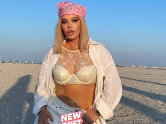 Loredana Groza și-a etalat TRUPUL de ZEIȚĂ în Mamaia