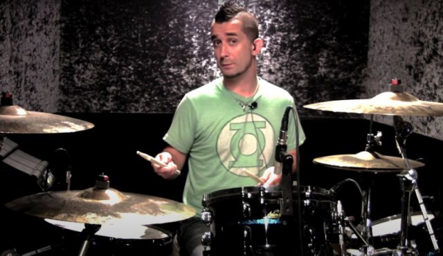 Bateristul trupei rock The Offspring, EXCLUS din formație pentru că a REFUZAT să se VACCINEZE
