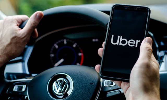 Pierderile Uber depăşesc estimările analiştilor, în trimestrul doi din 2021