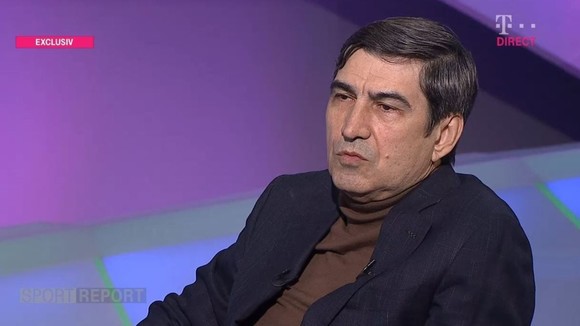 Victor Pițurcă și fiul său au dat în judecată un mare cazino din România