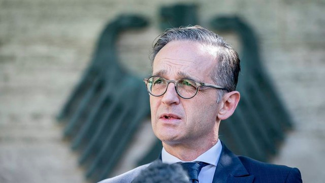 Berlinul îşi închide ambasada la Kabul în urma înaintării talibanilor