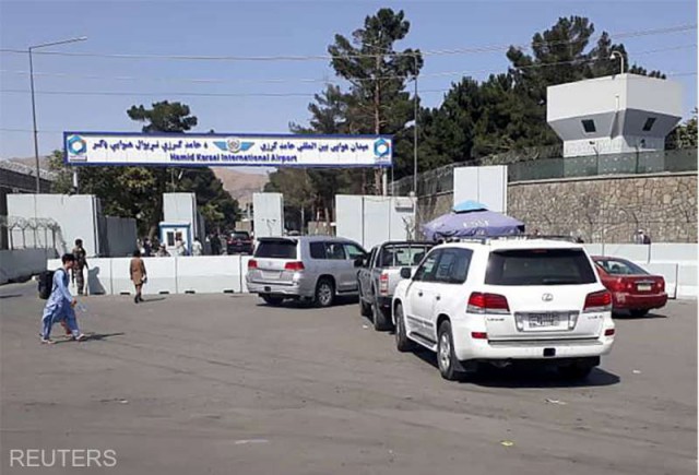 Cursele comerciale şi de tranzit, anulate pe aeroportul din Kabul