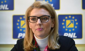 Gorghiu, răspuns stupefiant la întrebarea ”Cine răspunde pentru posibile efecte adverse ale vaccinului”