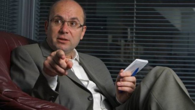 Cozmin Gușă: „Regimul Maia Sandu micționează cu boltă peste România“