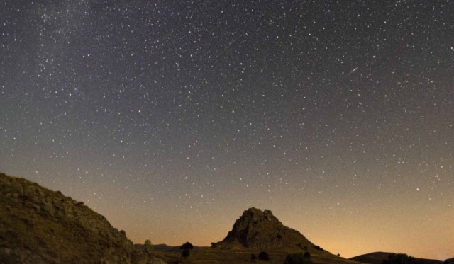 Astronomii anunță un fenomen spectaculos: Explozia unei stele va putea fi văzută cu ochiul liber