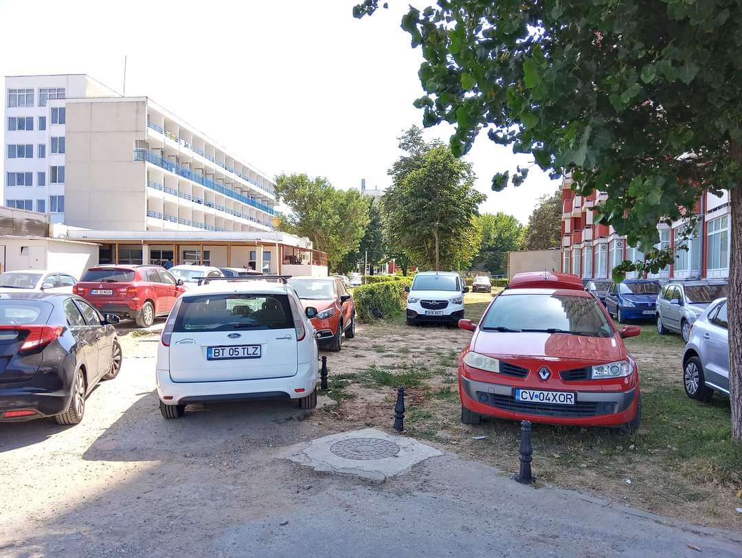 HAOS GENERALIZAT din cauza MAȘINILOR, în zona PLAJEI din SATURN HAOS GENERALIZAT din cauza MAȘINILOR, în zona PLAJEI din SATURN