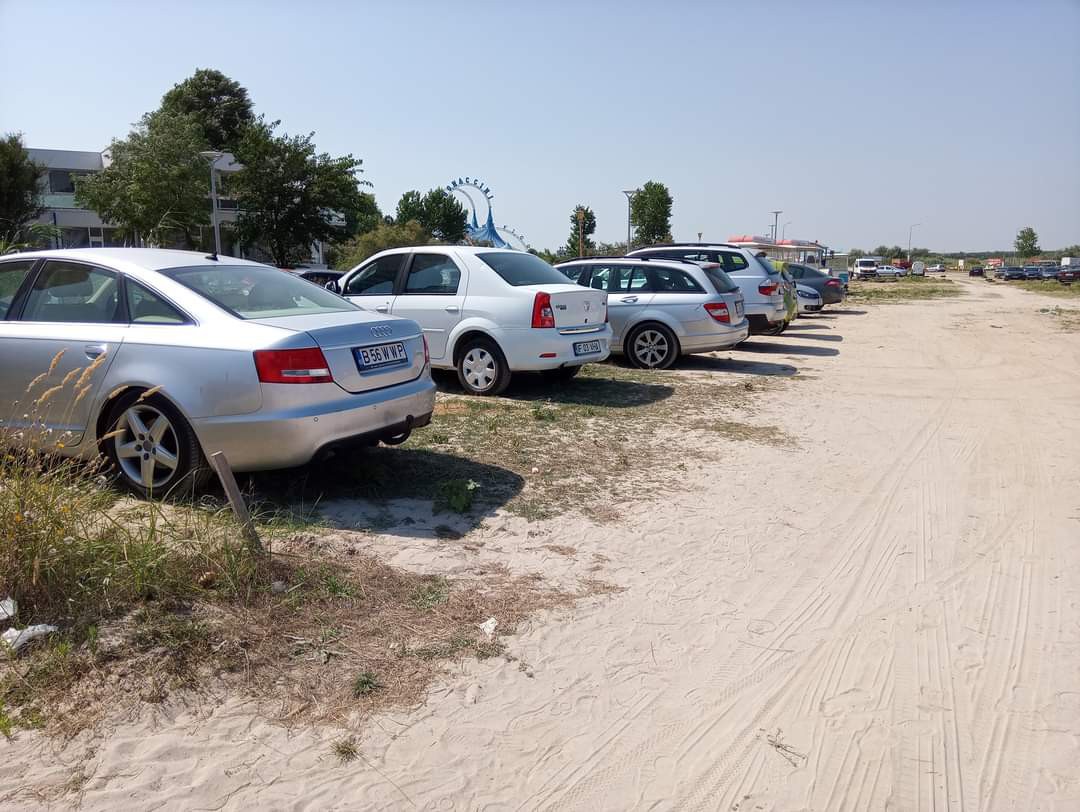 HAOS GENERALIZAT din cauza MAȘINILOR, în zona PLAJEI din SATURN HAOS GENERALIZAT din cauza MAȘINILOR, în zona PLAJEI din SATURN
