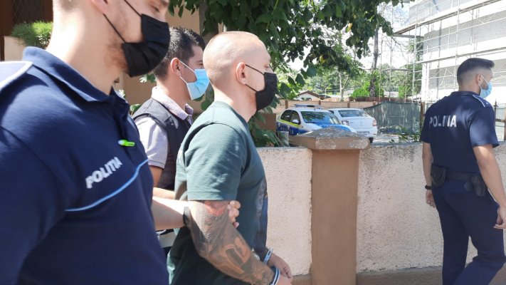 VIDEO! Vlad OBUZIC, individul care a semănat GROAZĂ în Mamaia, AUDIAT de polițiștii din MAMAIA