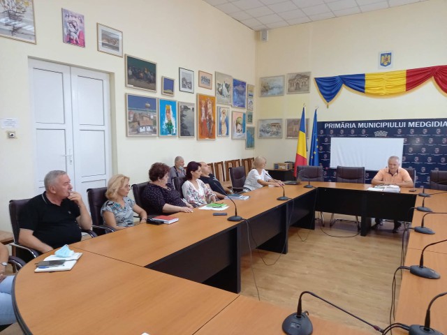 Delegarea Serviciului Public de Salubrizare, în dezbatere publică, la Medgidia
