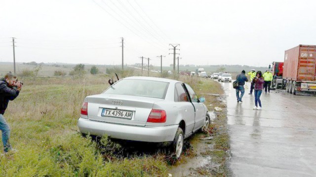 INCONȘTIENT! S-a DROGAT cu COCAINĂ și s-a URCAT la VOLAN!