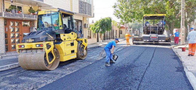Infrastructură rutieră și pietonală în curs de modernizare în mai multe zone din oraș
