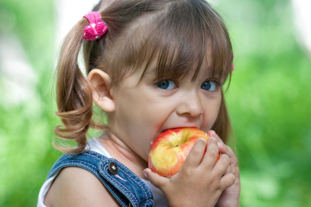 Dieta vegană la copii: benefică sau nu?