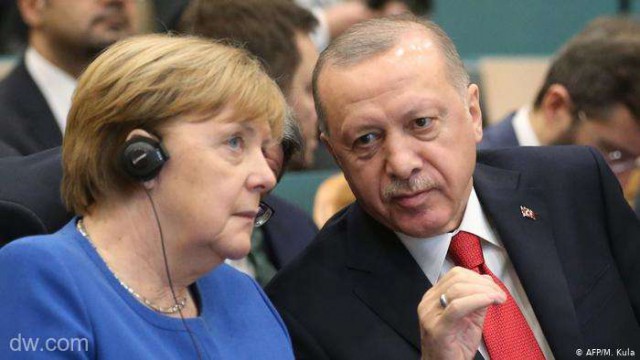 Erdogan şi Merkel au discutat măsuri pentru evitarea unei 'tragedii umanitare'