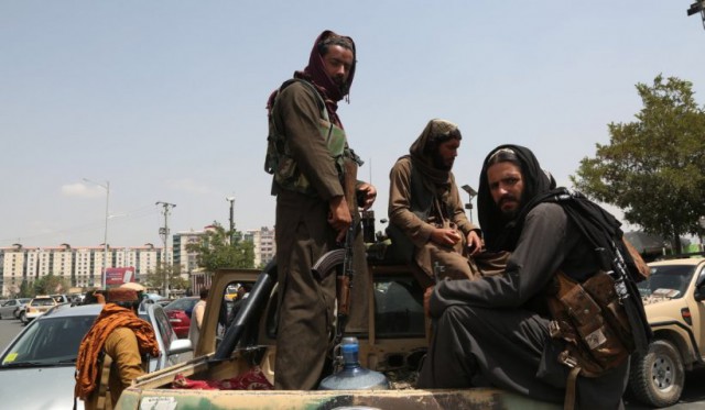 Viața în Kabul, la trei zile după ce talibanii au preluat controlul: femeile au dispărut de pe străzi