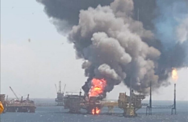Mexic: Cinci morţi şi şase răniţi în urma incendiului de pe platforma petrolieră offshore a Pemex