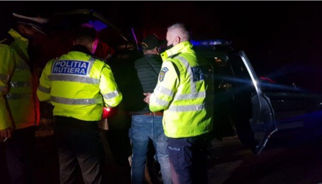 BEAT MORT la VOLAN, PRINS de POLIȚIȘTI cu FOCURI de ARMĂ