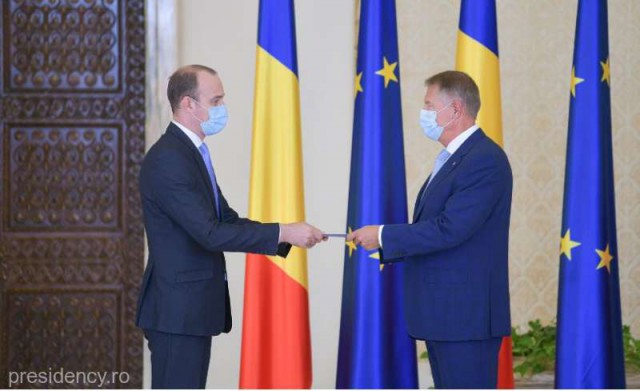Dan Vîlceanu a depus jurământul de învestire în funcţia de ministru al Finanţelor. VIDEO