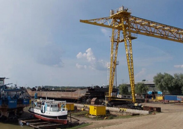 Cernavodă Shipyard, care operează şantierul naval din Cernavodă, absorbită de Navrom Shipyard