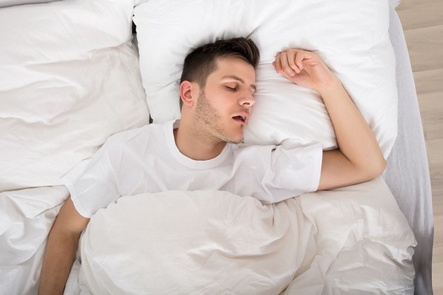 Somnul în exces și depresia: cum sunt conectate?
