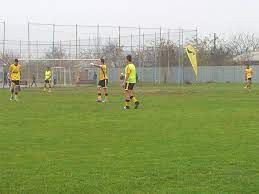 PRIMARUL din Topraisar a INTRODUS TAXE prea MARI pe TERENUL de FOTBAL