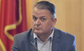 Vicepreședinte PNL: 'Chiar nu mi se pare normal ca un funcţionar să aibă salariul mai mare decât Preşedintele'