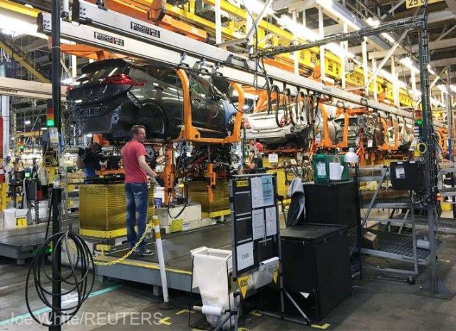 Războiul din Ucraina afectează redresarea industriei auto după pandemie