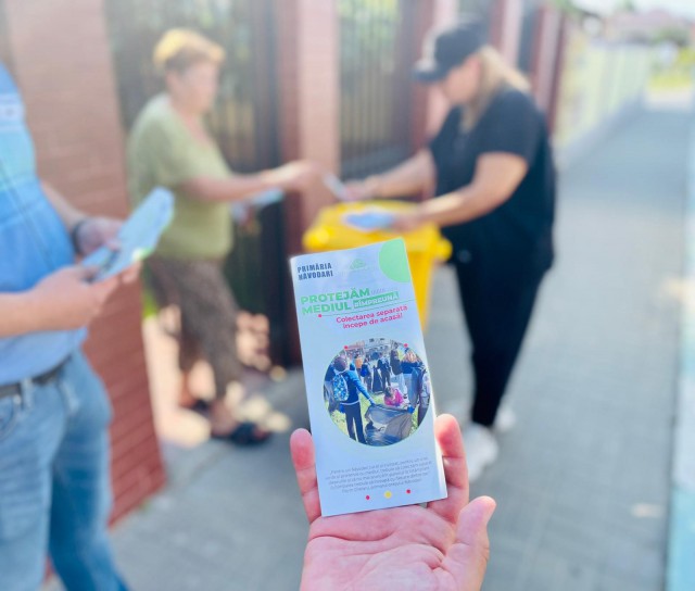 Continuă distribuirea pubelelor galbene la Năvodari: Iată străzile unde vor fi distribuite