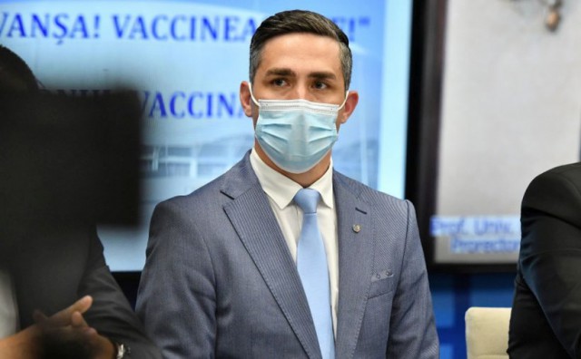 Persoanele imunizate în alte ţări cu seruri anti-COVID nerecunoscute în România se pot revaccina la cerere
