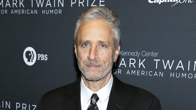 Jon Stewart revine în televiziune începând din 30 septembrie
