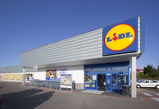 ANPC a SANCȚIONAT magazinele LIDL pentru INSECTE CONGELATE în vitrine