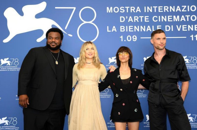 Veneţia 2021: Un film cu o Mona Lisa aiurită şi telepată i-a sedus pe spectatorii Mostrei