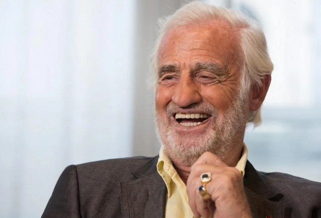Franţa îi va aduce un omagiu naţional actorului Jean-Paul Belmondo la Domul Invalizilor din Paris