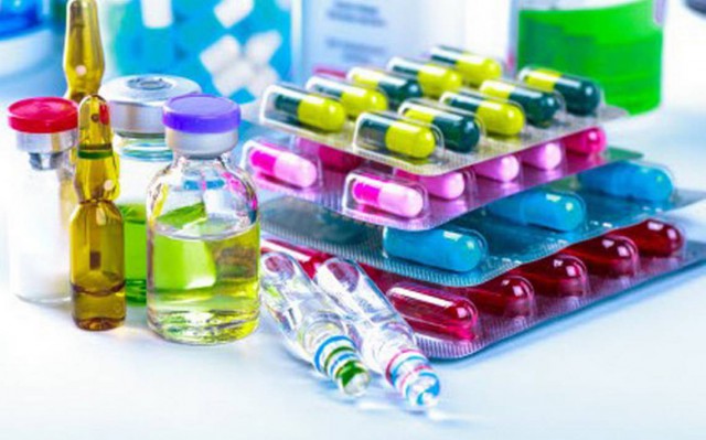 Studiu: Consumul de antibiotice poate duce la o creştere a riscului de cancer de colon