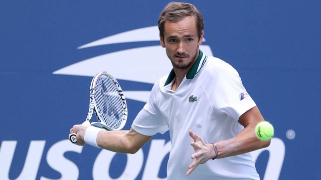 Daniil Medvedev, primul semifinalist la US Open - A cedat un set în fața surprinzătorului Botic Van De Zandschulp