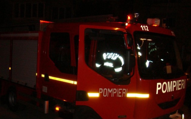 ALARMĂ FALSĂ! Incendiu la o magazie, în Mamaia