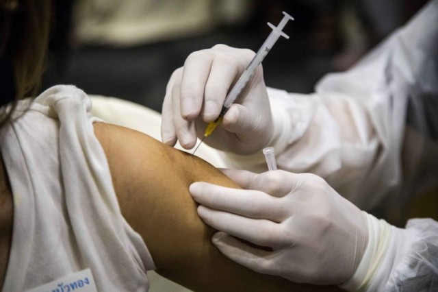 România se pregătește pentru a treia doză de vaccin anti-COVID