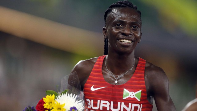 Atletism: Francine Niyonsaba a doborât recordul mondial la 2.000 m