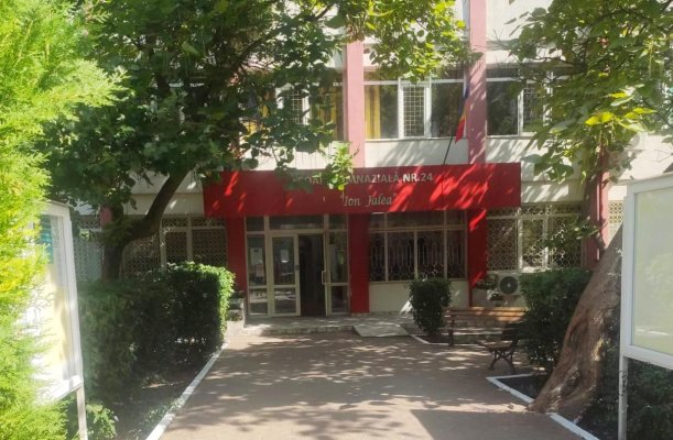 Acțiuni intensificate de curățenie în jurul grădinițelor, școlilor și liceelor din oraș