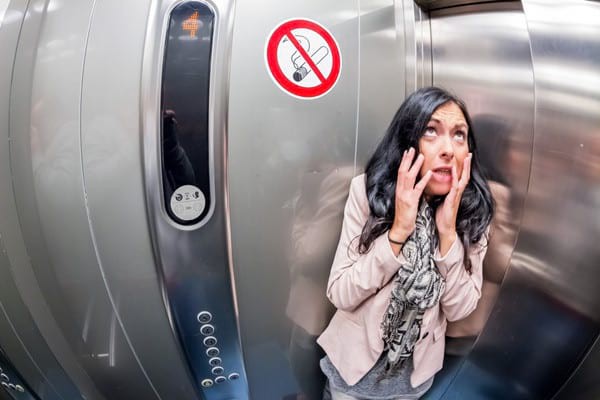Claustrofobia sau teama de spații închise - cauze, simptome și tratament