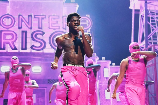 Rapperul Lil Nas X şi cântăreaţa Olivia Rodrigo, starurile MTV Video Music Awards 2021