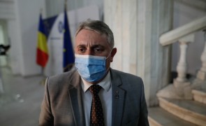 Lucian Bode SE SPALĂ pe mâini după CONGRESUL PNL