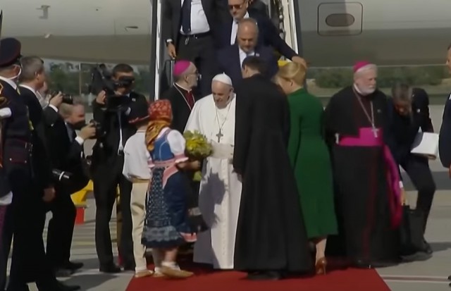 Papa Francisc, sosit în vizită în Slovacia, a avut întâlniri cu supravieţuitori ai Holocaustului