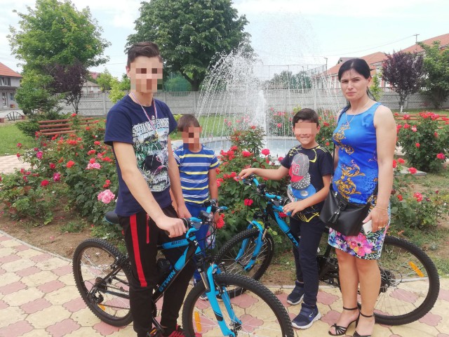 Ei sunt MAMA și COPILUL care au MURIT în accidentul de la OVIDIU!